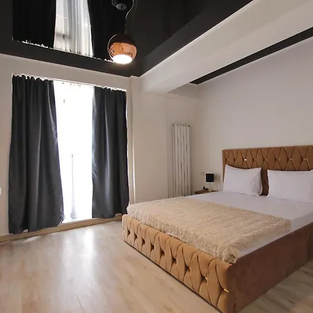Erika Mamaia Nord 3